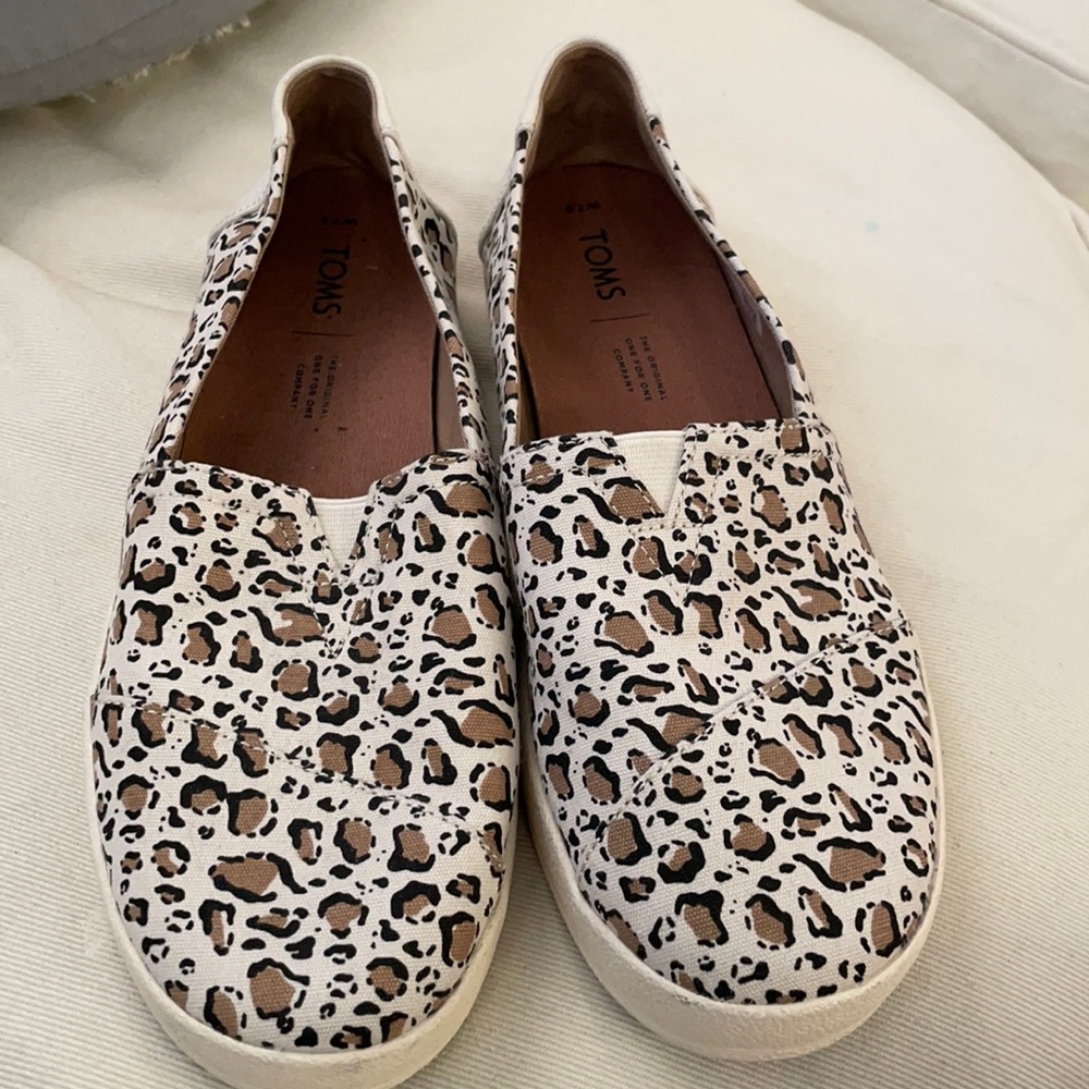TOMS Avalon Slip On